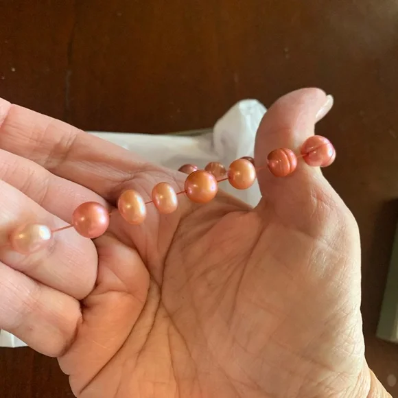 Honora Cultured Large Pink Pearl Stretch Bracelet - Picture 3 of 5